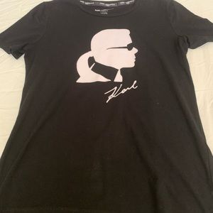 Karl Lagerfeld x-small black tee